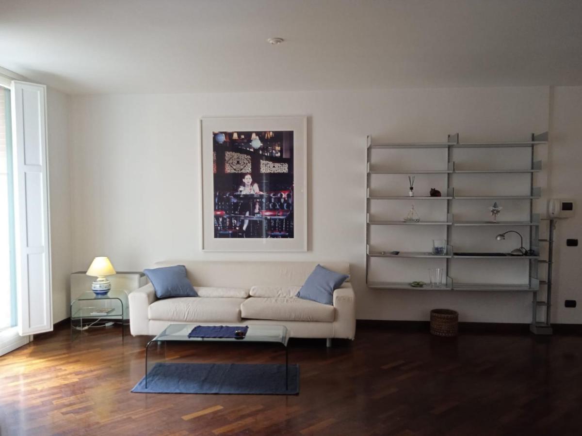 Olimpia Apartment City Center Salerno Eksteriør billede